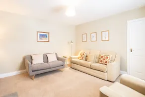 Host & Stay - Hotspur Street - Image 5