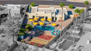 Pickleball Paradise Sleeps 16 Pool Hot Tub - Image 5