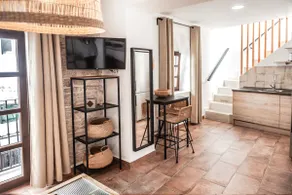 Enjoy Rate 1, Rooftop of Privileges 21 - Image 2
