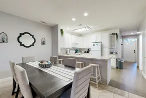 Summerlyn Condo shared pool patio washer dryer - Image 5