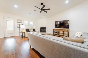 Cozy Escape with Golf Course Views - Image 4