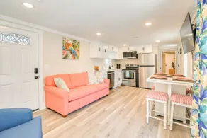 Walk to Ocean: Myrtle Beach Home w/ Screened Porch - Image 3