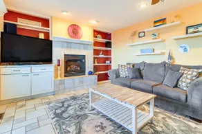Hot Tub & Private Beach! Lake Erie Family Getaway - Image 3
