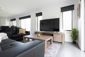 The Cosy Spot - with Parking - Image 5