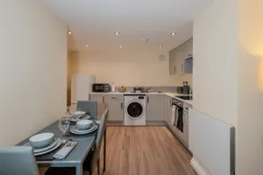 Cosy 1 Bedroom Basement Apartment With Private Patio Area - Image 4