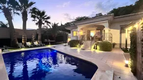 Magnificent villa with private pool -Golf Bonalba! - Image 2
