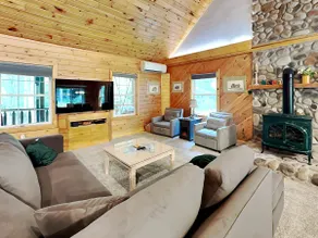 Wander Through the Woods | Indoor Pool, Hot Tub - Image 2