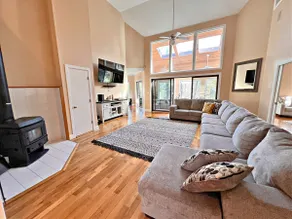 Daphne River Villa - Image 4