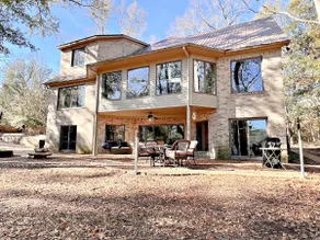 Daphne River Villa - Image 5