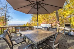 Aslan's How - Cabin with Valley Views & Hot Tub! - Image 3
