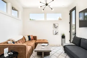 #StayinMyDistrict NE Boise Loft - Image 4