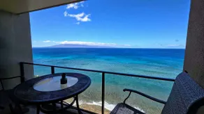 Beachfront Kaanapali Studio with Sunset Views - Image 5