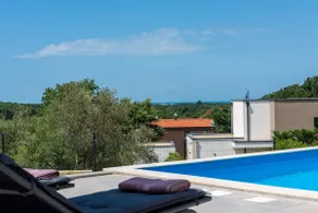 Villa con sauna, giardino e griglia | Vista sul giardino - Image 3