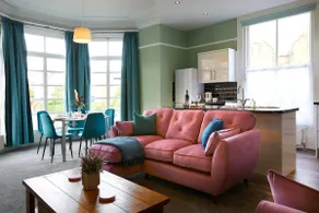 Queen Margarets Lodge - Image 3