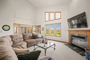 Stunning Hillside Retreat w/ Panoramic Views, Pet - Image 2