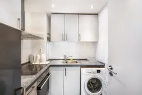 Aldars Urban Suite - Image 5