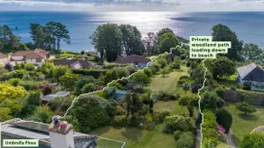 Umbrella Pines - Clifftop Views - Image 3
