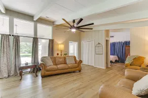 Expansive Family Home: 6 Mi to Dtwn Florence! - Image 5