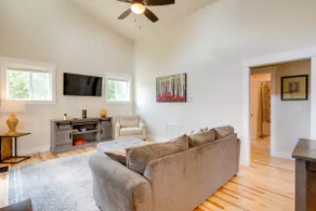 Peaceful Hendersonville Home < 2 Mi to Main St! - Image 5