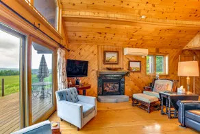 Secluded Oxford Cabin on 75 Acres: Sunset Views! - Image 4