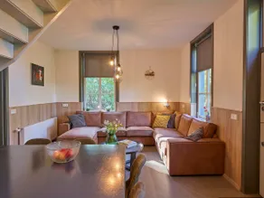 Cosy house in wooded surroundings - Image 4