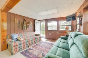 Cozy Onaway Vacation Rental w/ Deck & Fire Pit! - Image 5