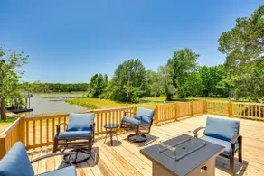 Cedar Creek Reservoir Home w/ Private Boat Ramp! - Image 2