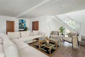 Blooms House - Cookswood - Image 5