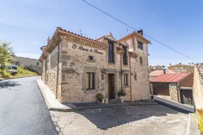 Maison de vacances conviviale et familiale avec barbecue et internet haut débit | Vue montagne | Adaptée au travail à distance | Avec animaux acceptés - Image 2