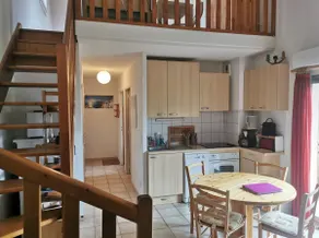 Charming duplex with 2 balconies and view - Image 3
