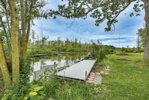 Charming Reading Home w/ Lake Views & Private Dock - Image 2