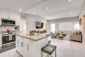 Chic North Miami House about 7 Mi to Hard Rock Stadium - Image 2