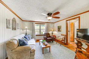 Family Fancy Gap Cottage w/ Deck - Pets Welcome! - Image 4