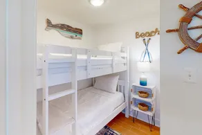 Gulf View Luxury 1412-Gulf Views-Sleeps 6 - Image 4