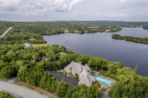 Tranquil Chateau on Moody Lake - Image 2