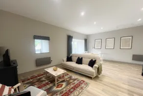 Number 4 Clevedon - Image 3
