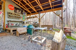 7 Mi to Carters Lake: Cabin w/ Pond & Pedal Boat! - Image 3