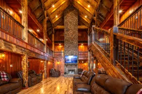 Black Eagle Lodge - Unique - 8 Bedrooms - 2 Pools - Image 2