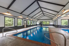 Black Eagle Lodge - Unique - 8 Bedrooms - 2 Pools - Image 3