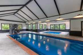 Black Eagle Lodge - Unique - 8 Bedrooms - 2 Pools - Image 4