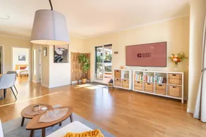 GuestReady - Charming Terrace Retreat - Image 5
