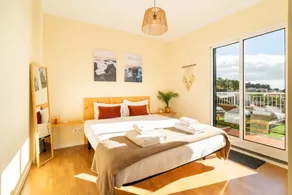 GuestReady - Charming Terrace Retreat - Image 4