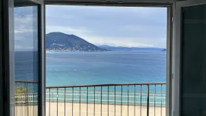 Apartment 200 meters from the sea overlooking the gulf - Image 3