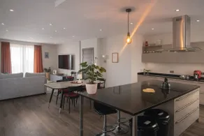 Stylish 2-Bedroom Apartment in Scenic Marsaxlokk - Image 2