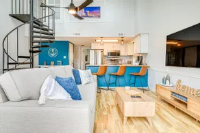 2 Mi to Surfside Beach: Coastal Escape w/ Balcony! - Image 5