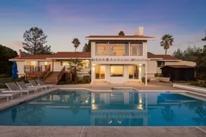 Sky View: Heated Pool & Hot Tub, 5 Acres - Image 3