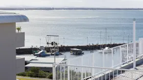 Bay Vista Penthouse - Heart of Nelson Bay - Image 2
