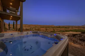 Private Cliffside Modern Villa - Lower Level - Image 2