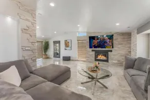 Central Luxury 5BR One Story and Pool, Games - Image 2