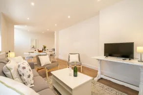 Volunteer Lodge - sleeps 4 guests  in 2 bedrooms - Image 2